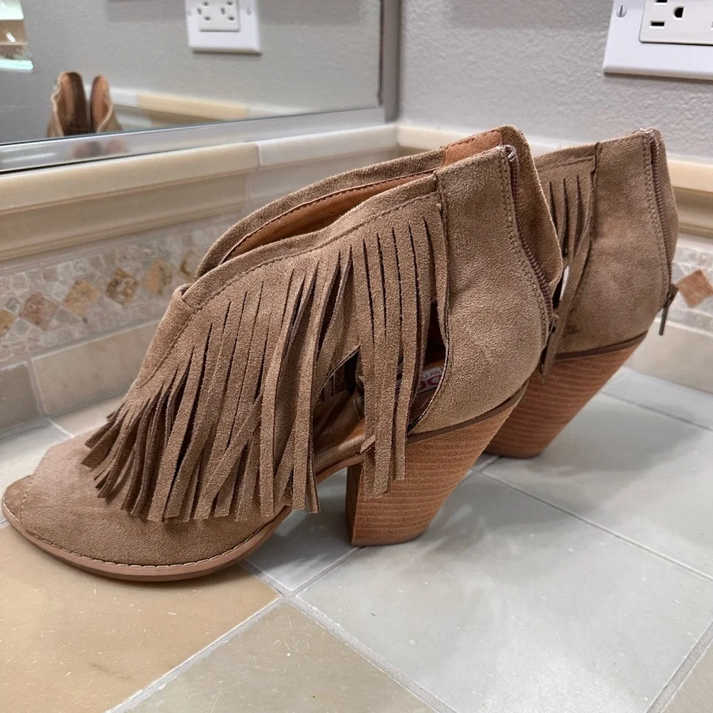 Mojo Moxy Tan Fringe Peep-Toe Booties - Picture 4 of 7